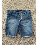 Lucky Brand Raw Hem Button Fly Classic Bermuda Shorts Girl’s Size 8 Pockets - $20.69 CAD