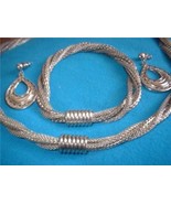 Vintage Jewelry Silver Twisted Necklace Bracelet Set - $34.28 CAD