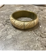 VTG Embossed Carved Leaf Design Goldtone Women&#39;s Rare Unique Bangle Brac... - $169.78 CAD