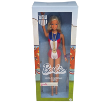 2019 GOLD MEDAL OLYMPIC BARBIE 1975 REPRODUCTION DOLL MATTEL IN BOX # GPC77 - $630.23 MXN
