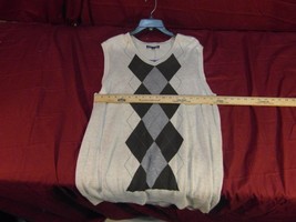 NWT Croft &amp; Barrow Men&#39;s Multi-Color Argyle V-Neck Sweater Vest NM 13141 - $16.19