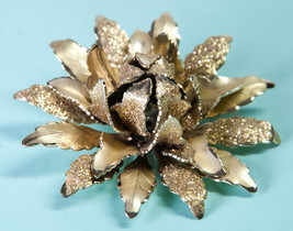 Coro 3&quot; Pin Brooch Gold Tone Flower Satin &amp; Textured Leaves Signed - £7.14 GBP