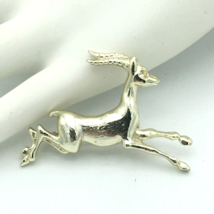 LEAPING ANTELOPE vintage pin - shiny pale gold-tone figural animal brooch - £10.36 GBP