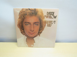 Barry Manilow LP Greatest Hits  Vinyl dual records - £6.26 GBP