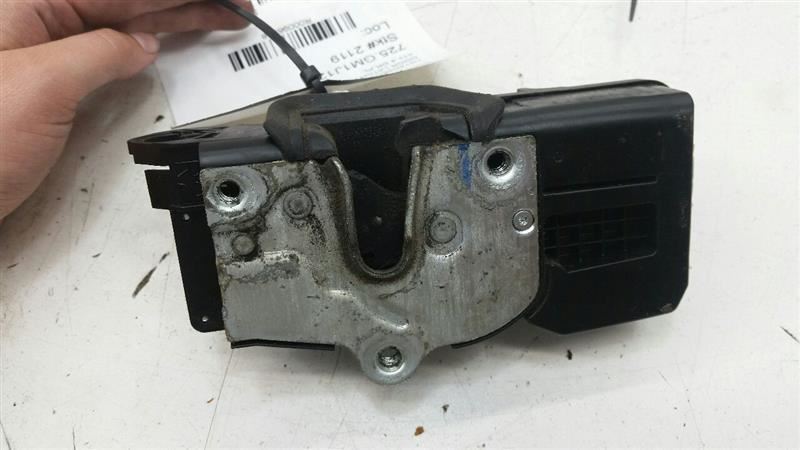 2012 Chevy Malibu Door Latch Lock Right Passenger Front OEM 2008 2009 20... - $29.96