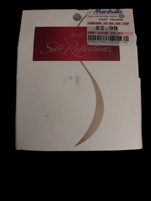Women&#39;s Hanes  Silk Reflections  Opaque Tights  Pearl Size C-D  Medium  - $2.96