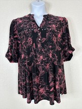 NWT Cocomo Women Plus Size 2X Blk/Pink Floral Studded V-neck Blouse Elbow Sleeve - £22.96 GBP