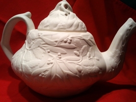 Ivory Matte Teapot - £15.30 GBP