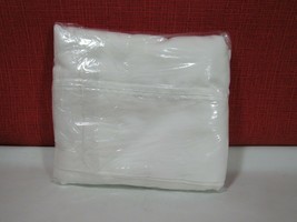 AQ Textile Camden Pair Standard Pillowcase-White T4102474 - £14.94 GBP