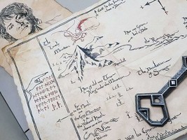 Thorin&#39;s Erebor Map and Bilbo&#39;s Portrait from The Hobbit - £51.77 GBP