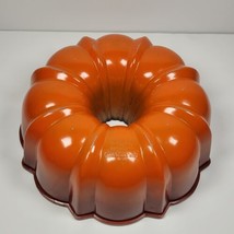 Vintage Bundt Pan Northland Aluminum Products Inc. Minneapolis, Minn. USA-Orange - £12.75 GBP