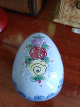 Vestal Alcobaca Portugal Pottery Egg # 489  - $25.00