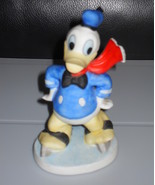 Disney Donald Duck Ice Skating Porcelain Figurine - £27.52 GBP
