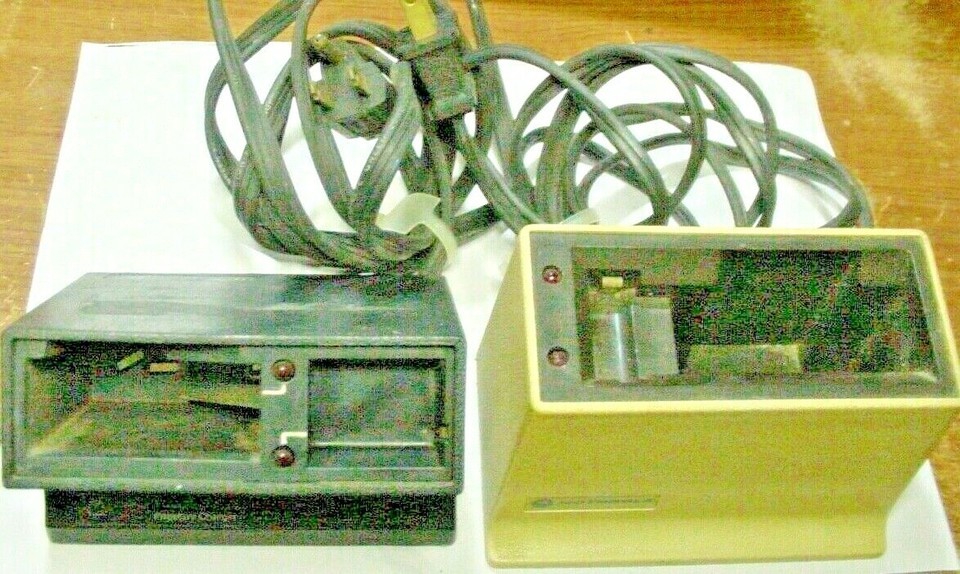 2 Motorola Pager Desktop Charger Power Supply NLN4508B &amp; NLN8583A UL Lis... - $6.68