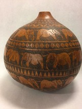 Vintage Elephant Folk Art Hand-Painted Lacquered Gourd Vase Mexico - £45.17 GBP