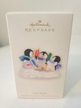 2008 Hallmark Cool Treats Christmas Ornament Penguins With Popsicles - $13.98