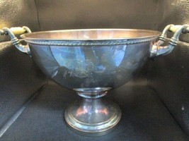 REVIRESCO SCOTLAND CLAN CREST FOOTED SILVERPLATE BOWL with cover FOOTED ... - $247.50