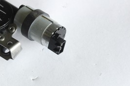 2004-2007 VOLKSWAGEN TOUAREG RIGHT PASSENGER FRONT SEAT MOTOR REGULATOR J1881 image 5