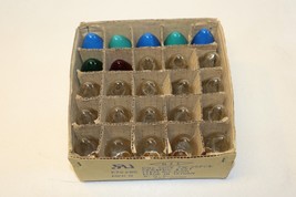 VTG Box of 25 C9 Holiday Christmas Light Bulbs Mostly Clear with Green B... - £14.00 GBP
