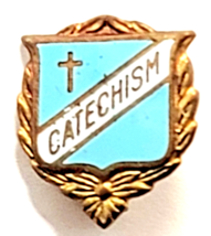 Catechism Shield Gold Tone Cross Laurel Wreath Blue White Enamel Pin Rel... - $12.99