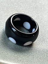 Wide Black w White Polka Dots Plastic Band Ring Size 6.5 – nearly 0.5 inches wid - £10.52 GBP