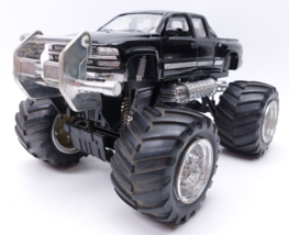 Welly Diecast Chevrolet Silverado 1999 Monster Truck - $20.07