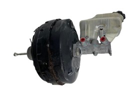 2011 Cadillac SRX Power Brake Booster With Reservoir And Cap 20819270 OEM - $118.75