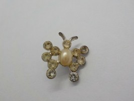 BUTTERFLY BEAD BUTTON CLEAR RHINESTONES WHITE CENTER FAUX PEARL FASHION ... - $9.99