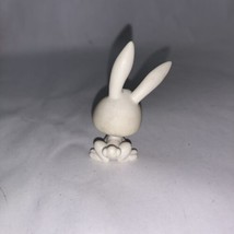 2004 Hasbro Littlest Pet Shop #3 White Bunny Rabbit LPS Figure Toy - £6.60 GBP