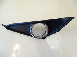 Lexus GX460 trim, fog lamp bezel, left 52128-60180 52040-60090 - £16.84 GBP