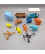 12 Vintage Fisher Price Little People Zoo Toy Play Set Trolley Parts Ani... - $42.83 CAD