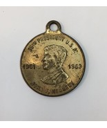 Vintage John F. Kennedy 35th President Kennedy Center Medallion Coin Pen... - £7.81 GBP