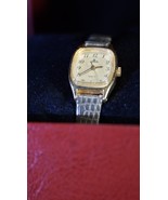 LORUS Vintage Women&#39;s Gold Quartz Watch with Genuine Lizard Strap - Gift... - £27.74 GBP