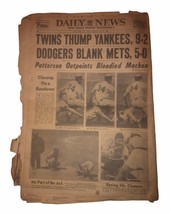 Daily News New York’s Picture Newspaper “Twins Thump Yankees” 1964 Rare - £63.76 GBP
