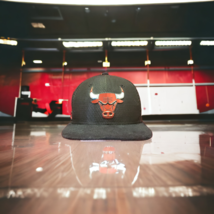 Chicago Bulls New Era 9Fifty Black Youth Snapback Hat Adjustable - £15.63 GBP