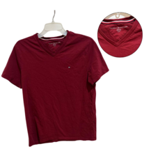 Tommy Hilfiger V-Neck T-Shirt Red Small | Classic Logo Tee - $12.22 Tommy Hilfiger V-Neck T-Shirt Red Small | Classic Logo Tee - $12.22