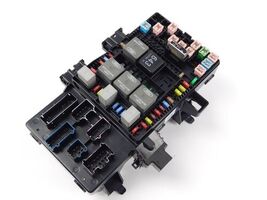 ✅2007 - 2008 Ford F-150 Fuse Box Relay Power Junction Block 7L3T-14A067-... - $197.33 CAD