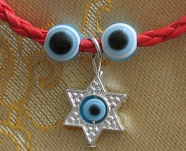 Red string bracelet w Magen star of David spinning eye kabbalah Rachel  - £0.00 GBP