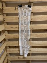 Vintage Hand Made Crocheted Table Runner Name Boylan KG Doily White - $183.94 MXN Vintage Hand Made Crocheted Table Runner Name Boylan KG Doily White - $183.94 MXN
