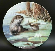 Friends Of The Forest Kevin Daniel Wild Animals Porcelain Plate Otter - £9.64 GBP