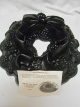 NEW Nordic Ware Holiday Wreath Bundt Cake Pan non-stick surface black NWOB  - £7.89 GBP