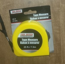 16&#39;  (7.5M) X 5/8&quot; TAPE MEASURE WITH RETRACTABLE LOCKING BLADE &amp; Belt Cl... - $5.86