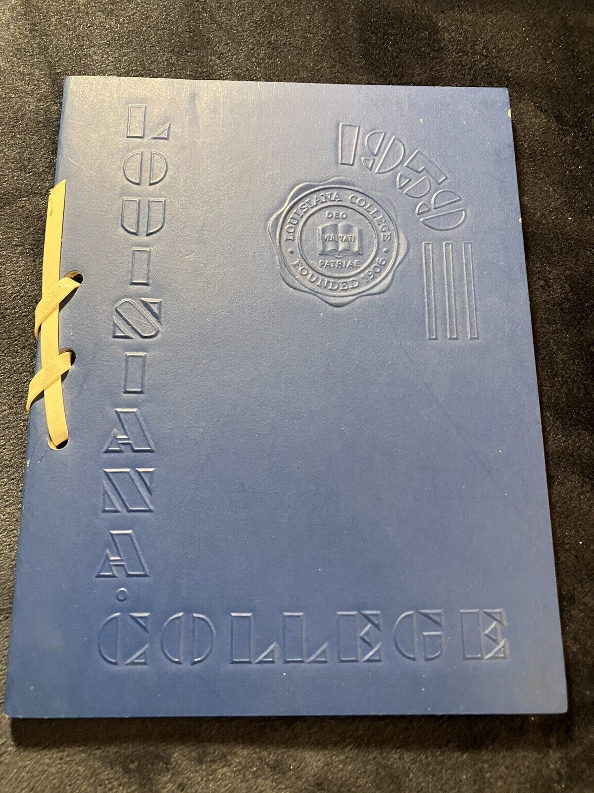 1959 LOUISIANA COLLEGE (Pineville, LA)  GRADUATION ANNOUNCEMENT Great Co... - $19.95