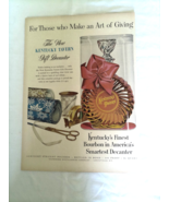 1953 Color Ad Kentucky Tavern Straight Bourbon Whiskey in Gift Decanter - $184.10 MXN