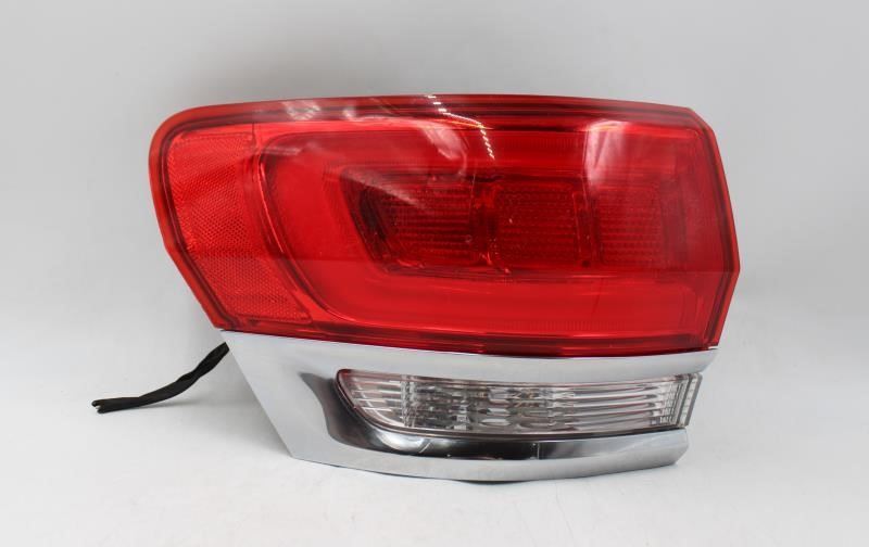 Left Driver Tail Light Quarter Panel Mounted 14-16 JEEP GRAND CHEROKEE OEM 24940 - £100.95 GBP