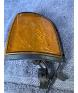 88-95 Isuzu truck Parking / Turn Signal Lamp Assembly used left/driver side - $772.52 MXN