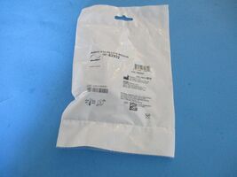 1 ResMed Airfit P10 Nasal Pillows, 62932. Size Medium. CPAP Supplies NEW - $7.87