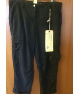 $188 ~ DA-NANG BLACK Silk Blend CARGO CAPRI- Shorts-S- M - $151.55 CAD