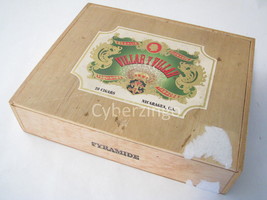 Villar &amp; Villar Pyramide Collectible Empty Wooden Cigar Box Nicaragua 2002 - £11.06 GBP