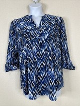 NWT Cocomo Womens Plus Size 1X Blue Zig-Zag Studded V-neck Top 3/4 Sleeve - £18.83 GBP
